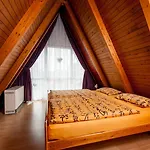 Deichhaus Meeresrauschen - Platz Für Familie Fedderwardersiel